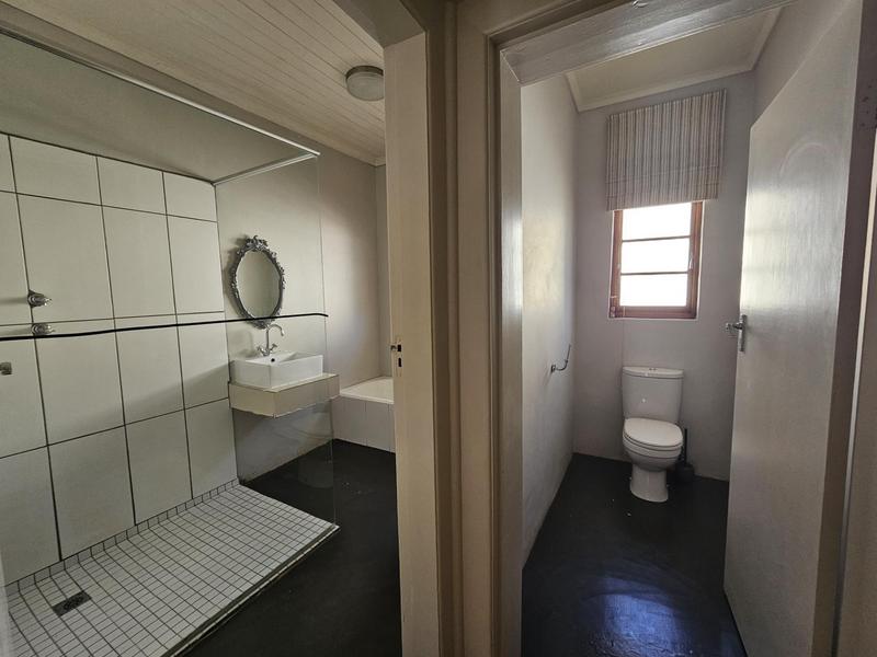 6 Bedroom Property for Sale in Da Gama Bay Western Cape
